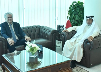 اقرأ المزيد عن  وزير شؤون مجلسي الشورى والنواب يستقبل الدكتور جاسم حاجي
