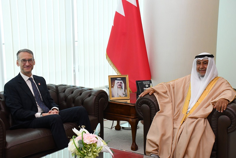 وزير شؤون مجلسي الشورى والنواب يستقبل سفير الولايات المتحدة الأمريكية